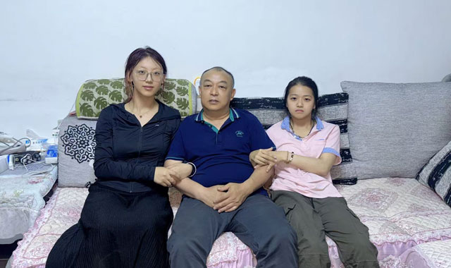 鄭國(guó)廷 ：“孩子開(kāi)心就是我們最大的幸?！?><strong>鄭國(guó)廷 ：“孩子開(kāi)心就是我們最大的幸福”</strong></a></li>  
                          </ul>
            </div>
            <div   id=