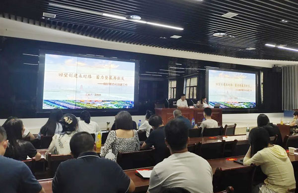 鳳翔區(qū)組織開(kāi)展全國(guó)精神文明建設(shè)表彰大會(huì)會(huì)議精神專(zhuān)題培訓(xùn)班