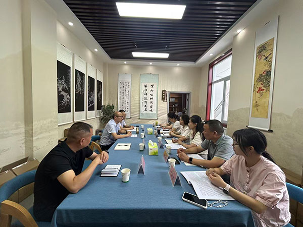 汉台区政协在留坝县考察交流文史工作