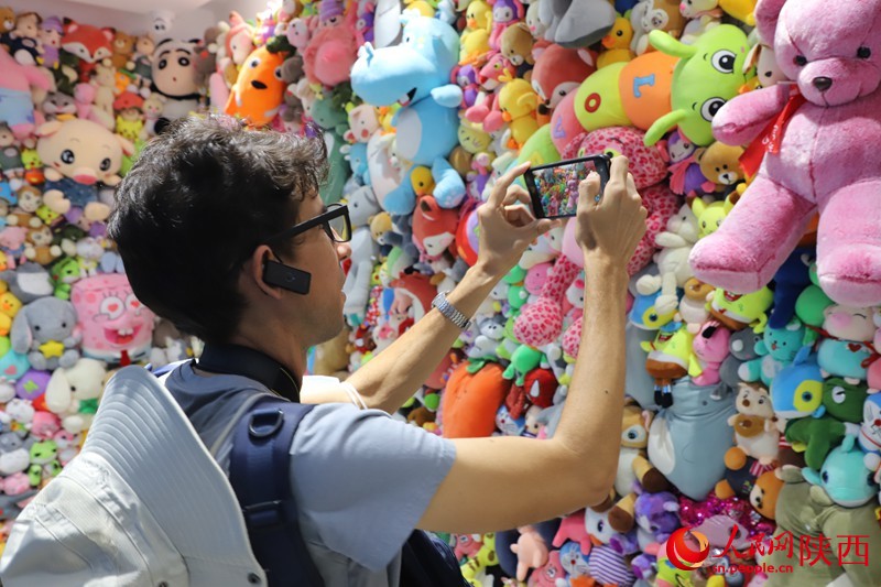 Plush toys bring 7.5 bln yuan to city hidden deep in mountains in NW China's Shaanxi