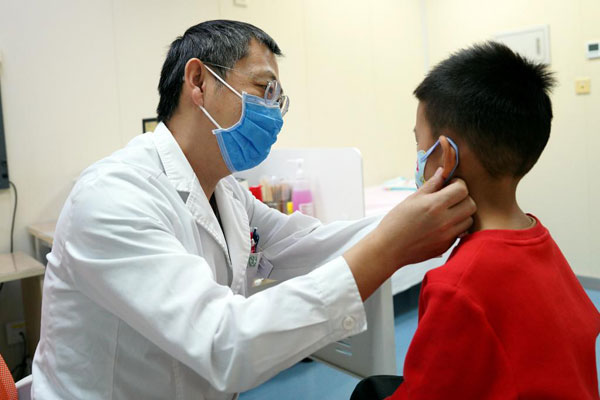 生活观察丨呼吸道合胞病毒进入流行期？秋冬这样守护儿童