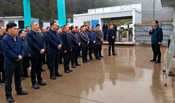 麟游縣人大代表、政協(xié)委員聯(lián)合視察重點項目建設(shè)情況