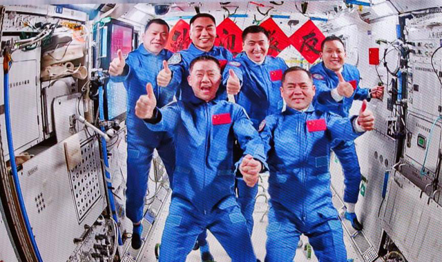 神舟二十一號航天員乘組順利進(jìn)駐“天宮” 