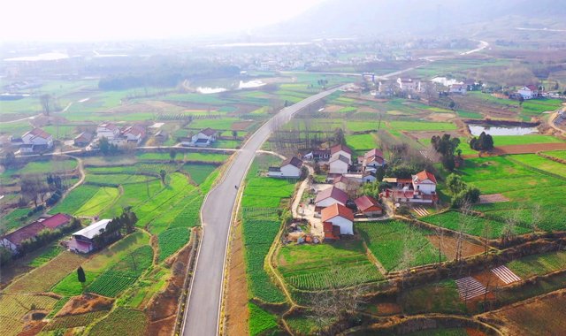 产业兴 交通畅 乡村美 ——汉中市汉台区谱