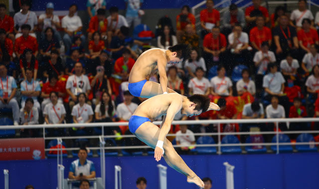 高清组图丨白钰鸣/杨昊双人10米台夺金彰显硬实力