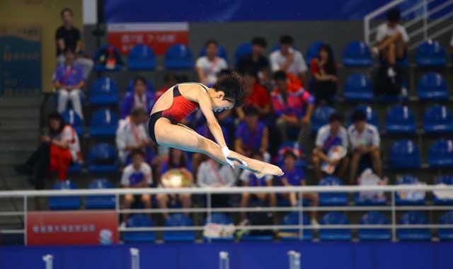 高清组图｜全运会女子十米台：陕西队崔家溪锁定