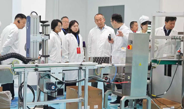   城固县政协视察重点项目建设情况