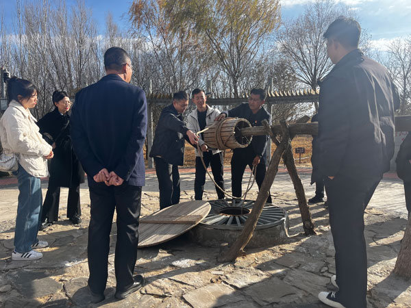 追尋紅色足跡 凝聚政協力量——定邊縣政協工會開展主題學習活動