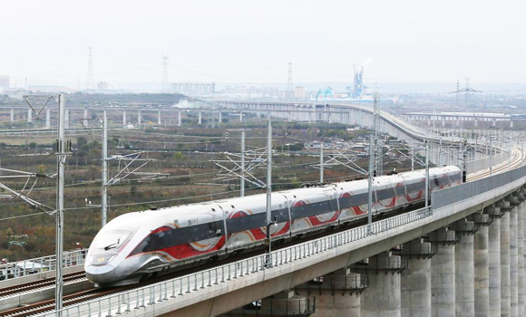  西延高铁开始试运行