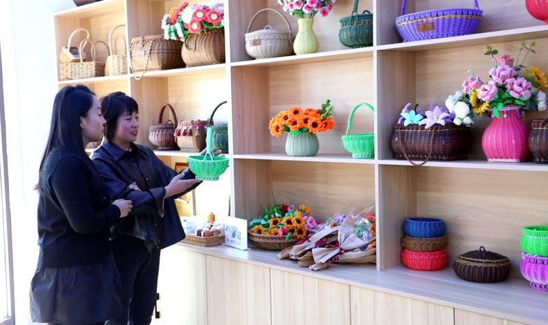 走乡村 看振兴 | 榆阳区古塔镇：指尖经济带火乡土品牌 电商成为乡村振兴“新引擎”