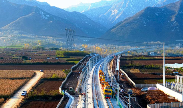  陕西：重点项目建设提速 描绘民生温暖底色