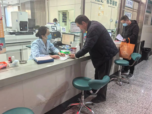 宝鸡第三医院：问询患者