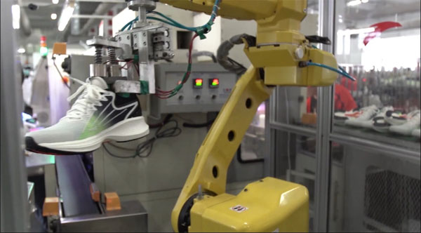 “一”见中国 | 一双