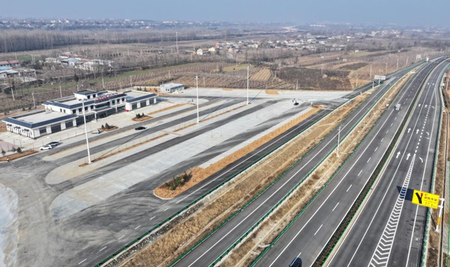  陕西眉太高速公路建成通车
